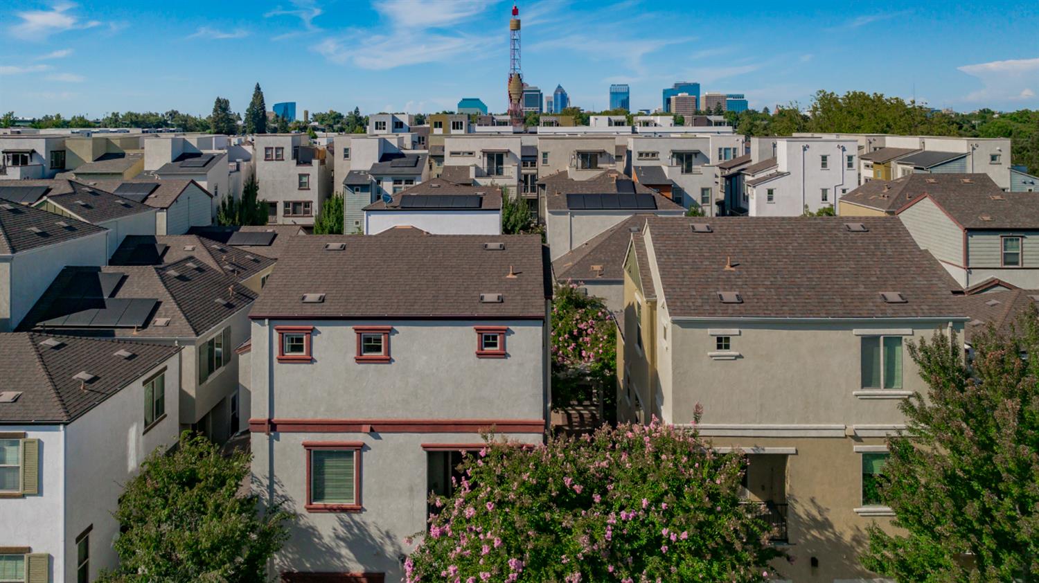 2643 Cleat Lane, Unit 34B Sacramento, CA 95818 - Photo 33 of 39 an aerial view of a house with a yard