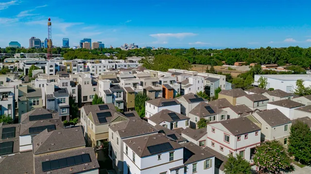 $465,000 | 2643 Cleat Lane, Unit 34B, Sacramento, CA 95818