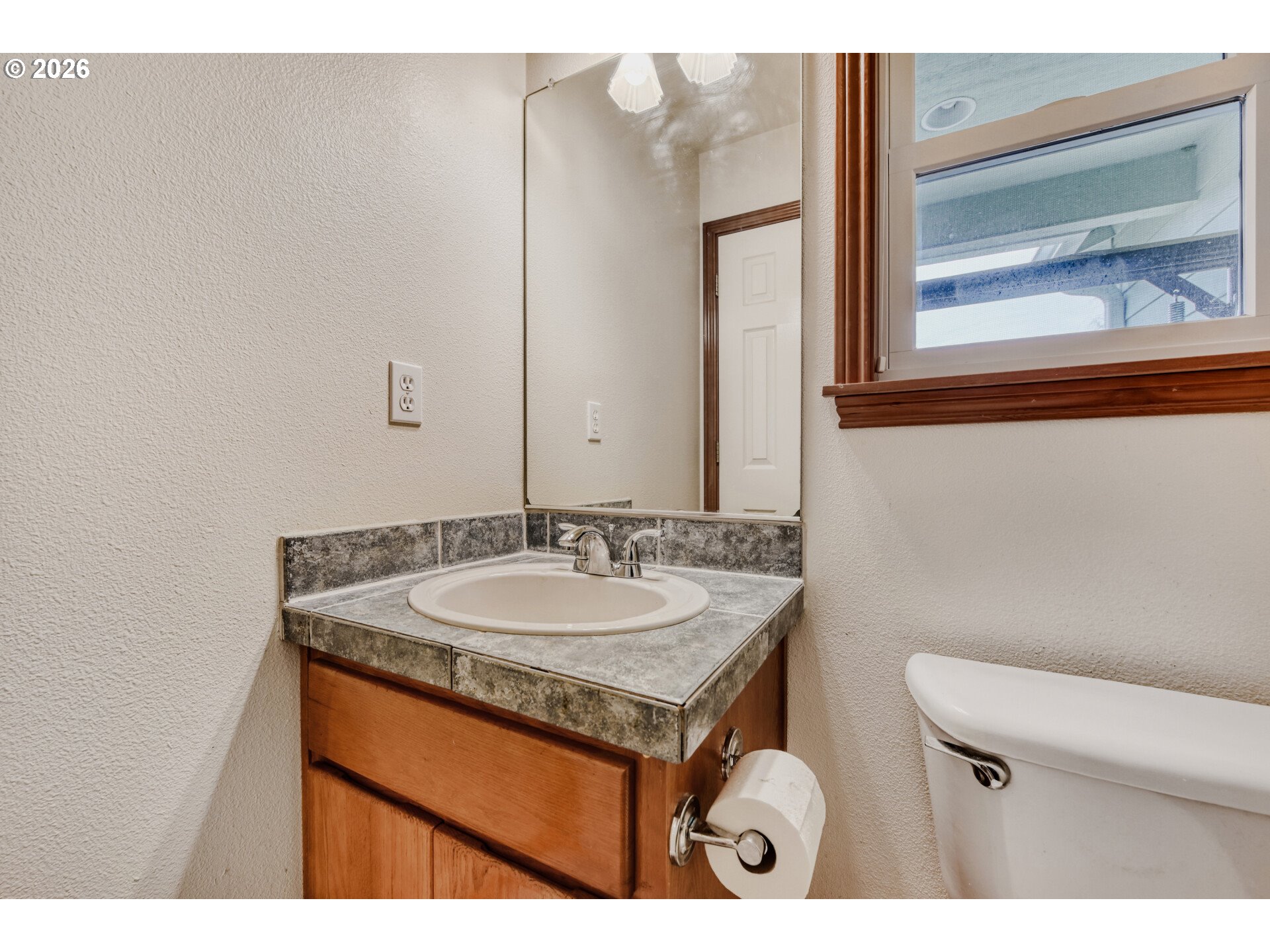 17441 Wake Robin Circle Oregon City, OR 97045 - Photo 15 of 38