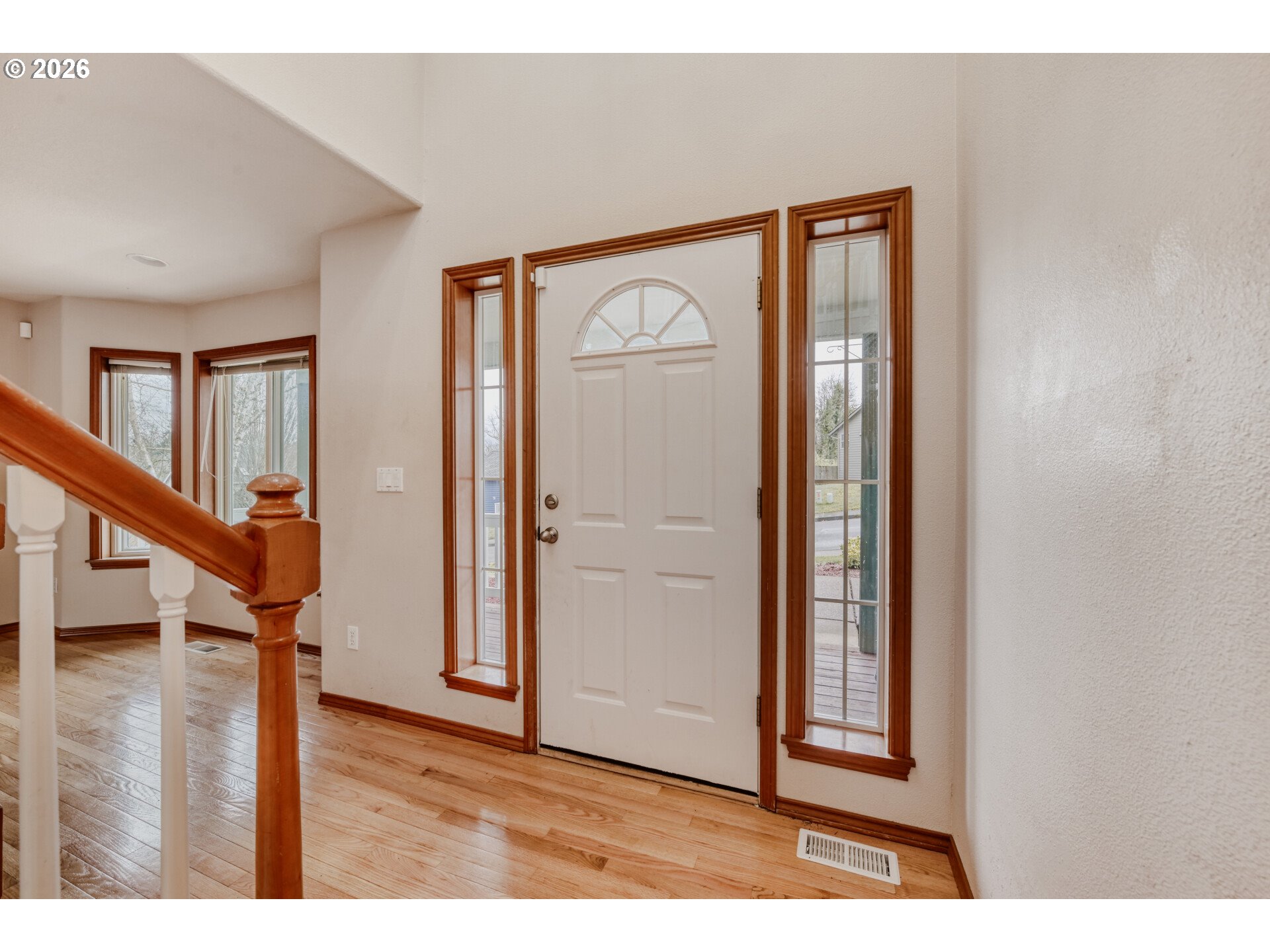 17441 Wake Robin Circle Oregon City, OR 97045 - Photo 4 of 38