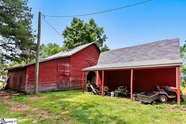 $750,000 | 2115 Price House Road, Woodruff, SC 29388