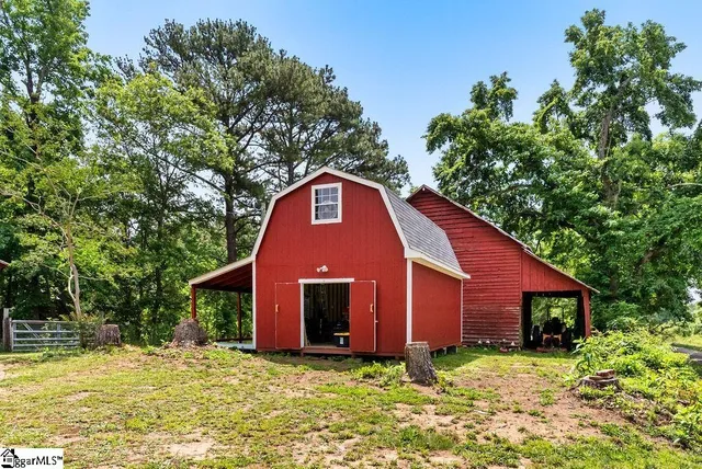 $750,000 | 2115 Price House Road, Woodruff, SC 29388