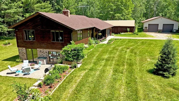 $669,900 | 22761 105th Avenue, Milaca, MN 56353