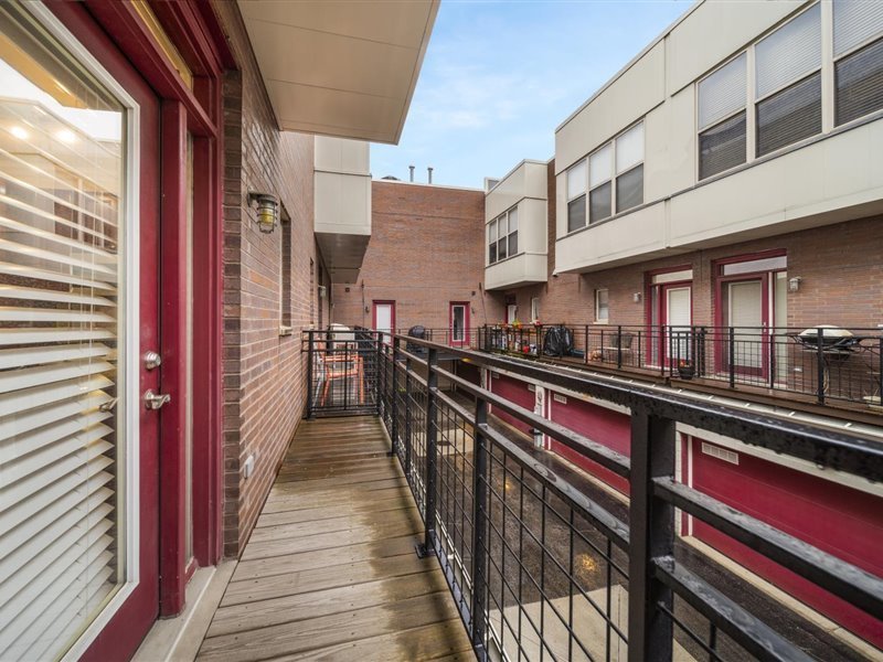 1234 West Monroe Street, Unit 4 Chicago, IL 60607 - Photo 8 of 16