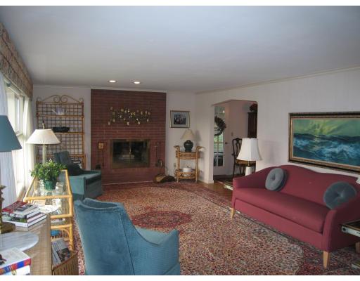 8 Albamont Road Winchester, MA 01890 - Photo 4 of 6 Gallery Image 4
