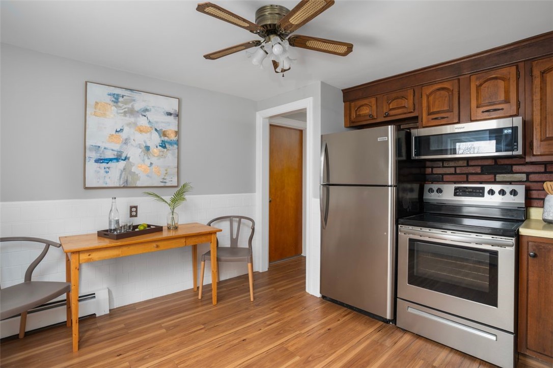 77 Buttonwoods Avenue Warwick, RI 02886 - Photo 16 of 38