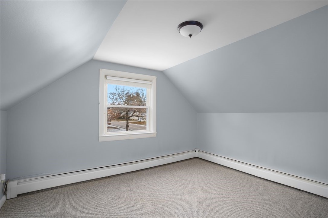 77 Buttonwoods Avenue Warwick, RI 02886 - Photo 24 of 38