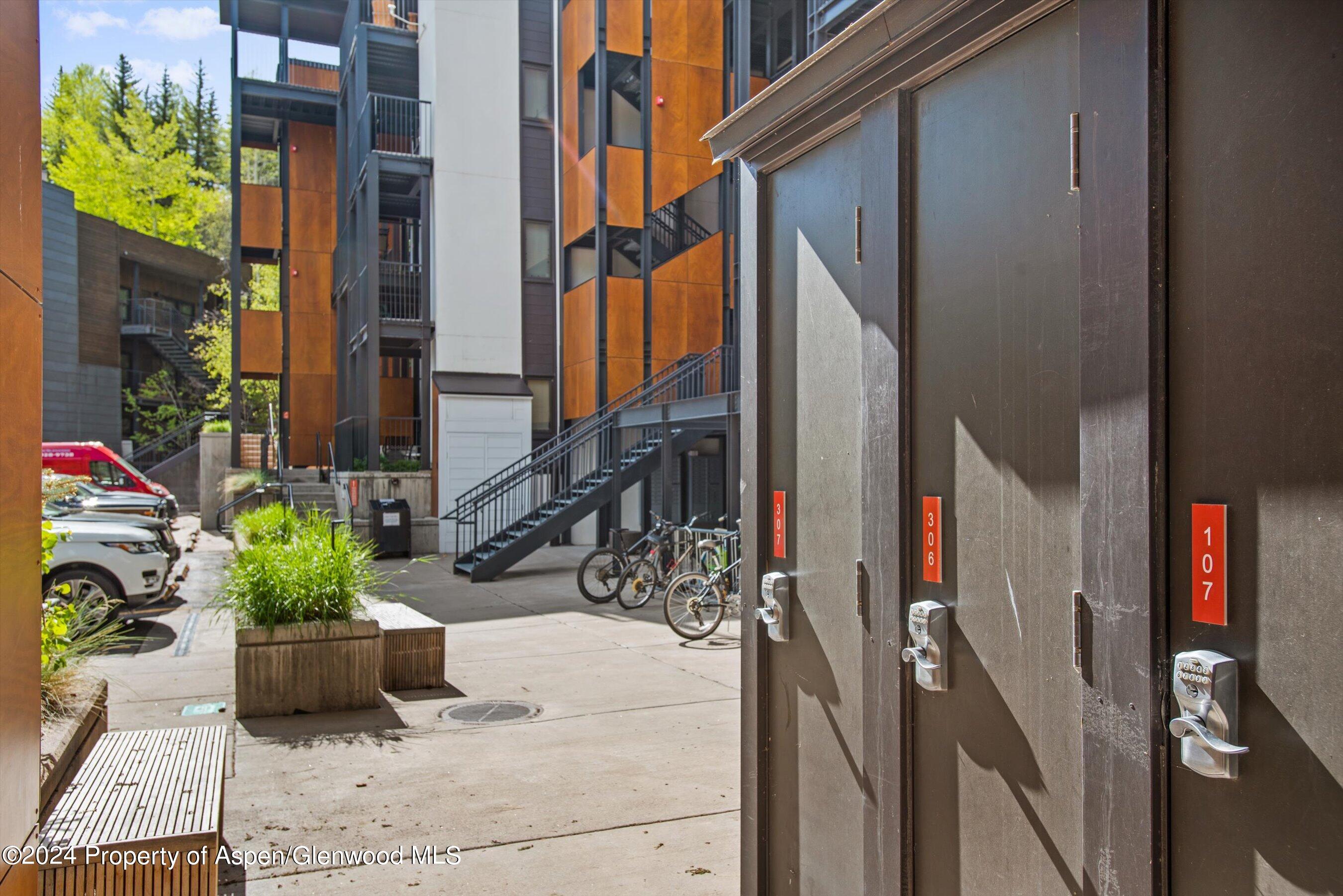 800 South Mill Street, Unit 306 Aspen, CO 81611 - Photo 14 of 16 Ski Locker