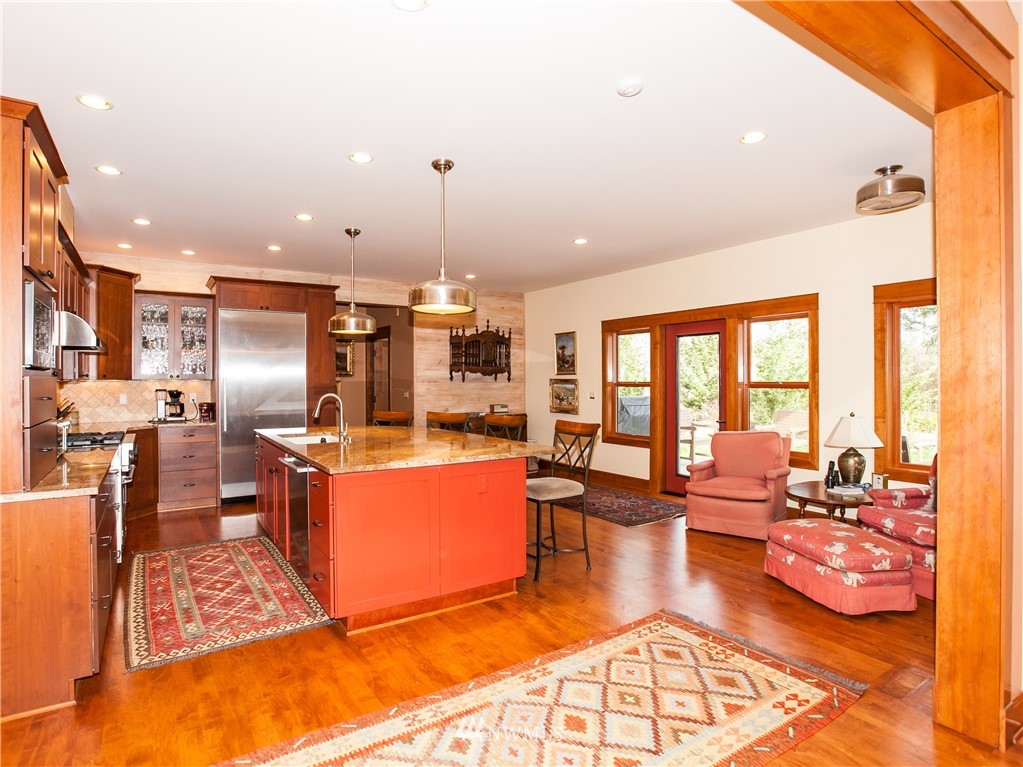 40021 Tanwax Road South Roy, WA 98580 - Photo 4 of 25