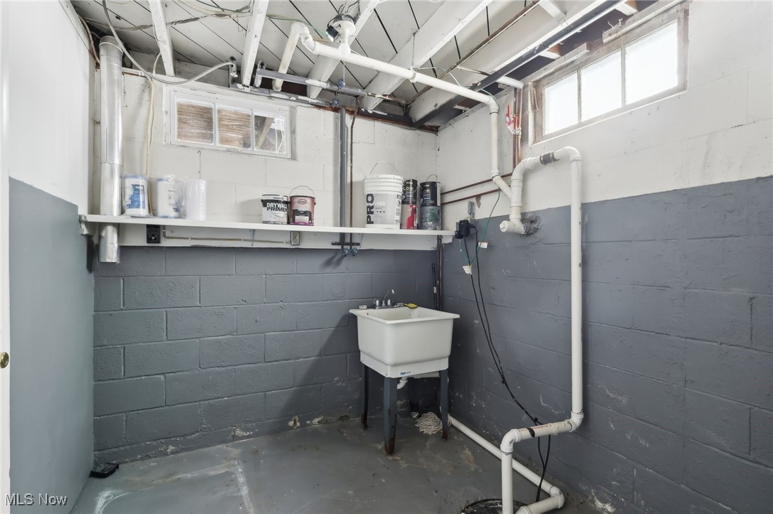 8961 Herbert Road Canfield, OH 44406 - Photo 24 of 26 Lower laundry room