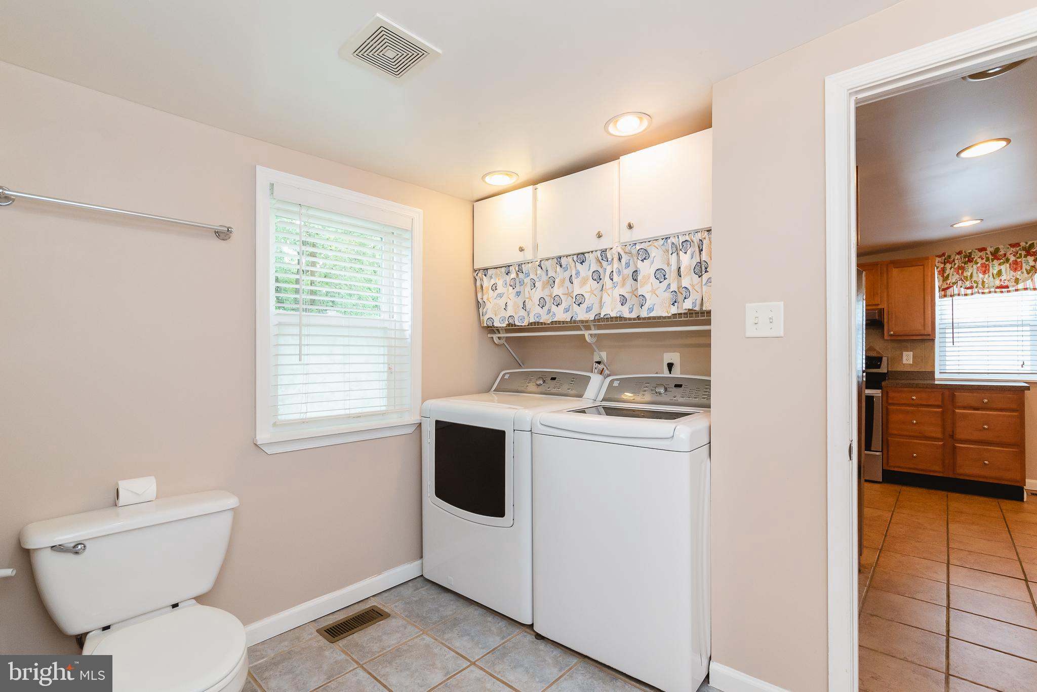 355 Stillwater Road Essex, MD 21221 - Photo 34 of 43 Bath/Laundry