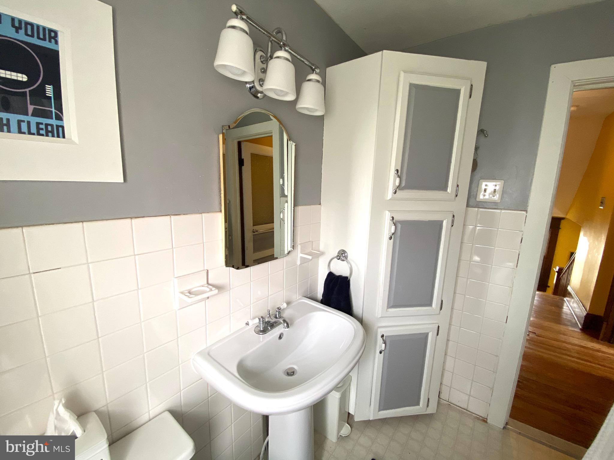51 Federal City Road Ewing, NJ 08638 - Photo 22 of 30 Bathroom