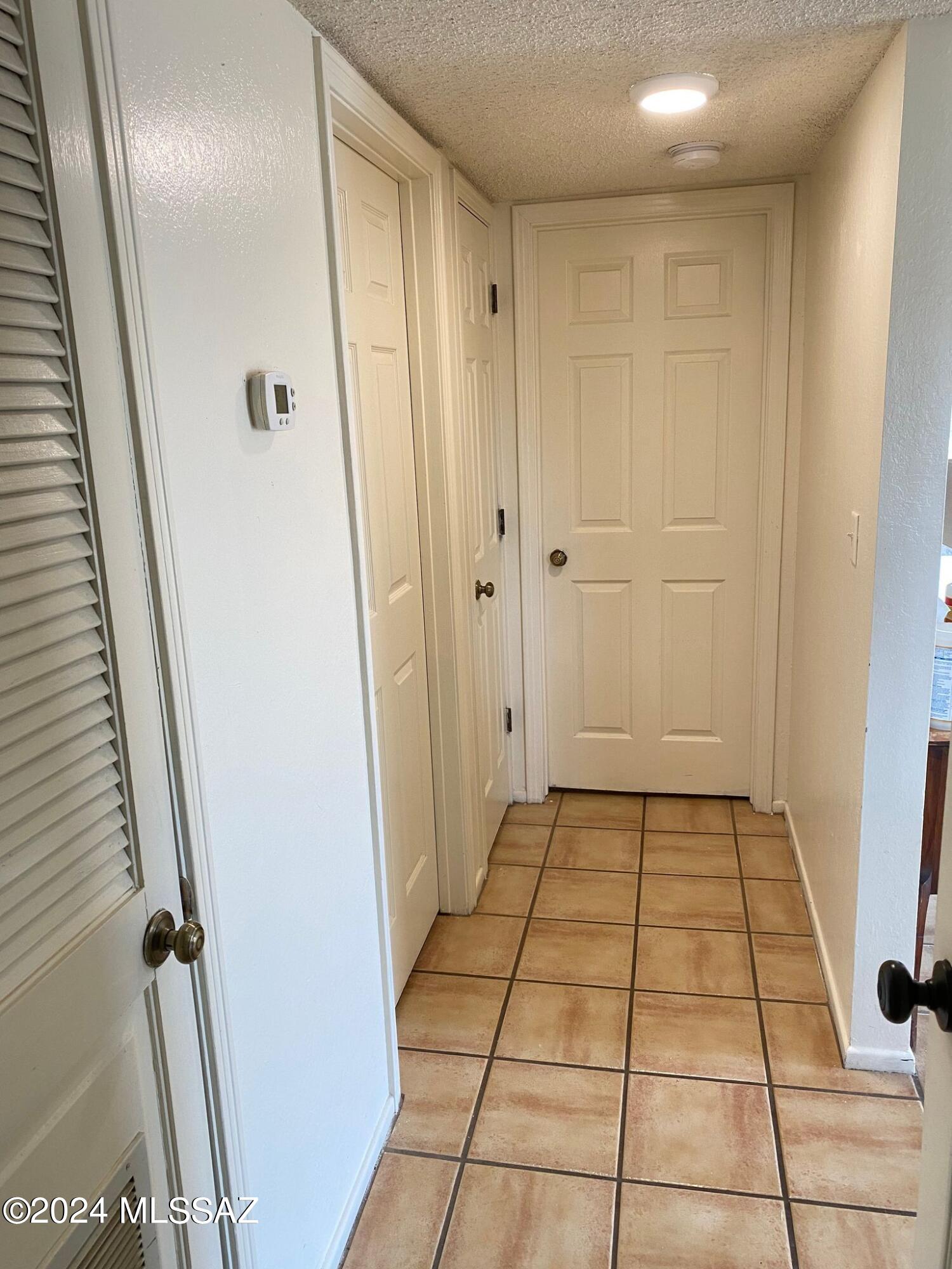 410 Clover Street Rio Rico, AZ 85648 - Photo 6 of 12
