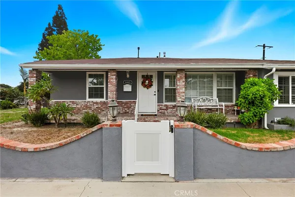 front view of house with a yard