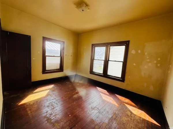 $139,900 | 12 & 12 1/2 N Lafayette Street, Peru, IN 46970