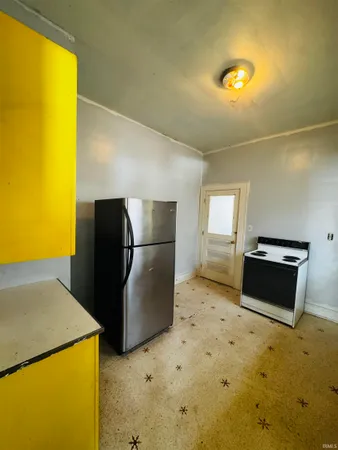 $139,900 | 12 & 12 1/2 N Lafayette Street, Peru, IN 46970