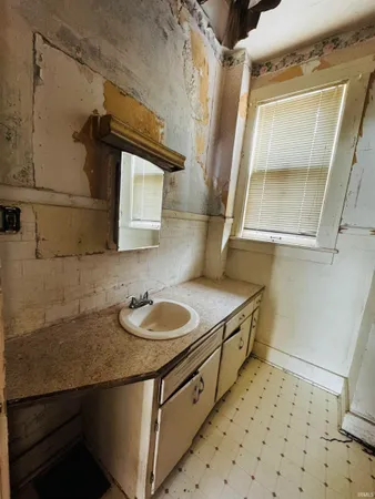 $139,900 | 12 & 12 1/2 N Lafayette Street, Peru, IN 46970