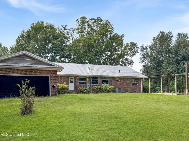 $110,000 | 2391 Old Benton Road, Yazoo City, MS 39194