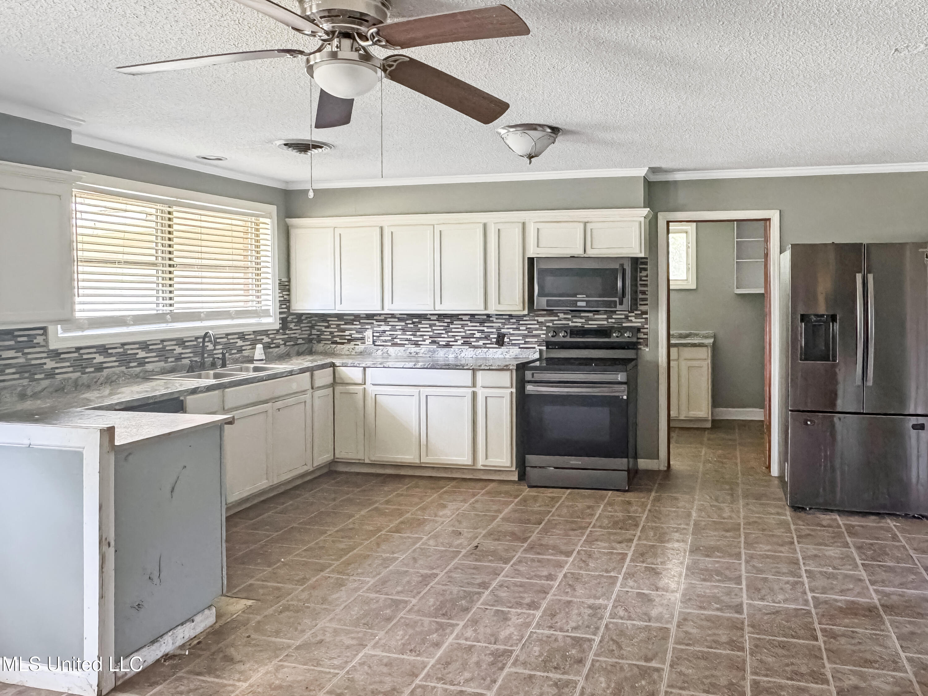 2391 Old Benton Road Yazoo City, MS 39194 - Photo 7 of 20 eb8525ad1e85041ebe6f408a824416166ae0e18e