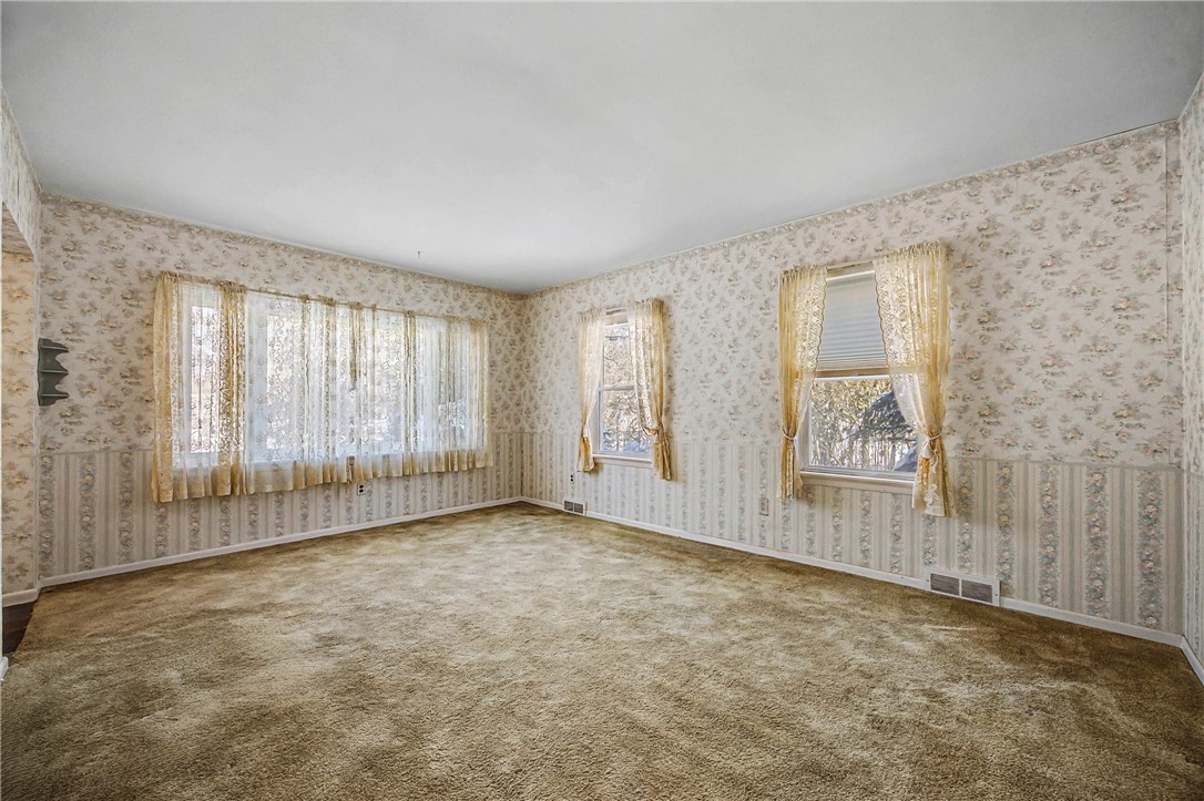 615 N Road Wheatland, NY 14546 - Photo 5 of 33 Living Room