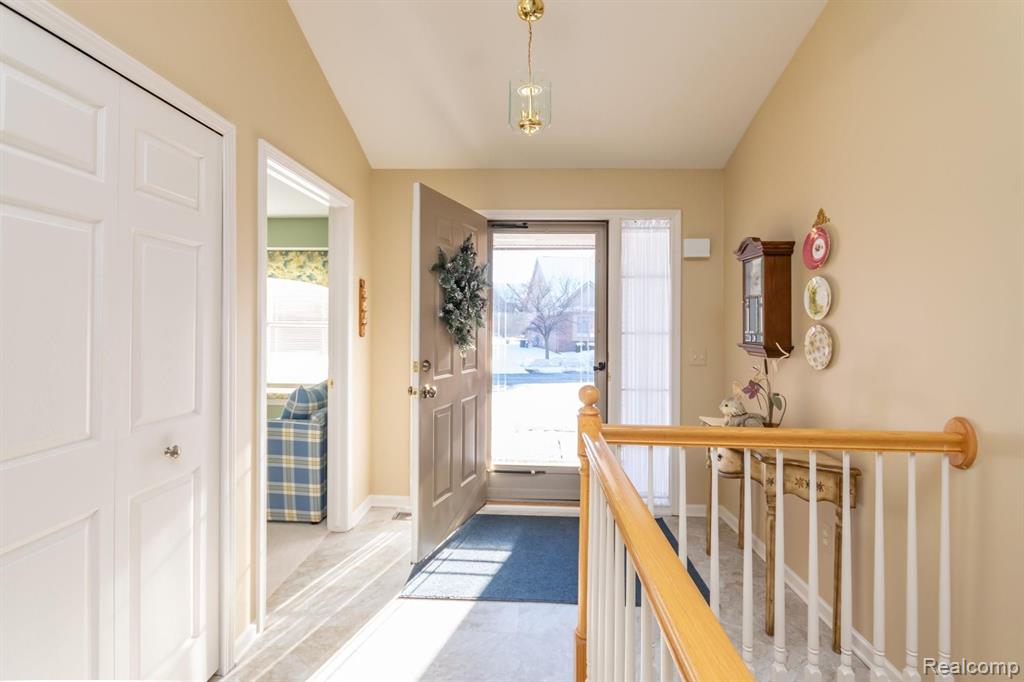 22460 Timber Ridge Court Woodhaven, MI 48183 - Photo 2 of 26