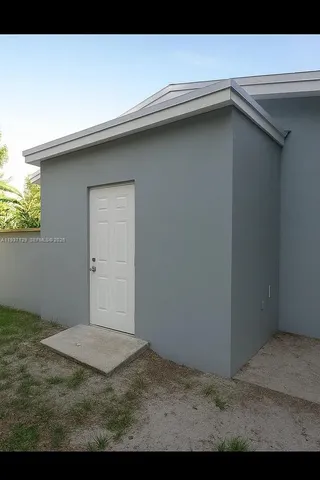 $1,900 | 1023 Northwest 33rd Street, Miami, FL 33127