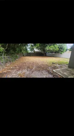 a view of an ocean from a yard