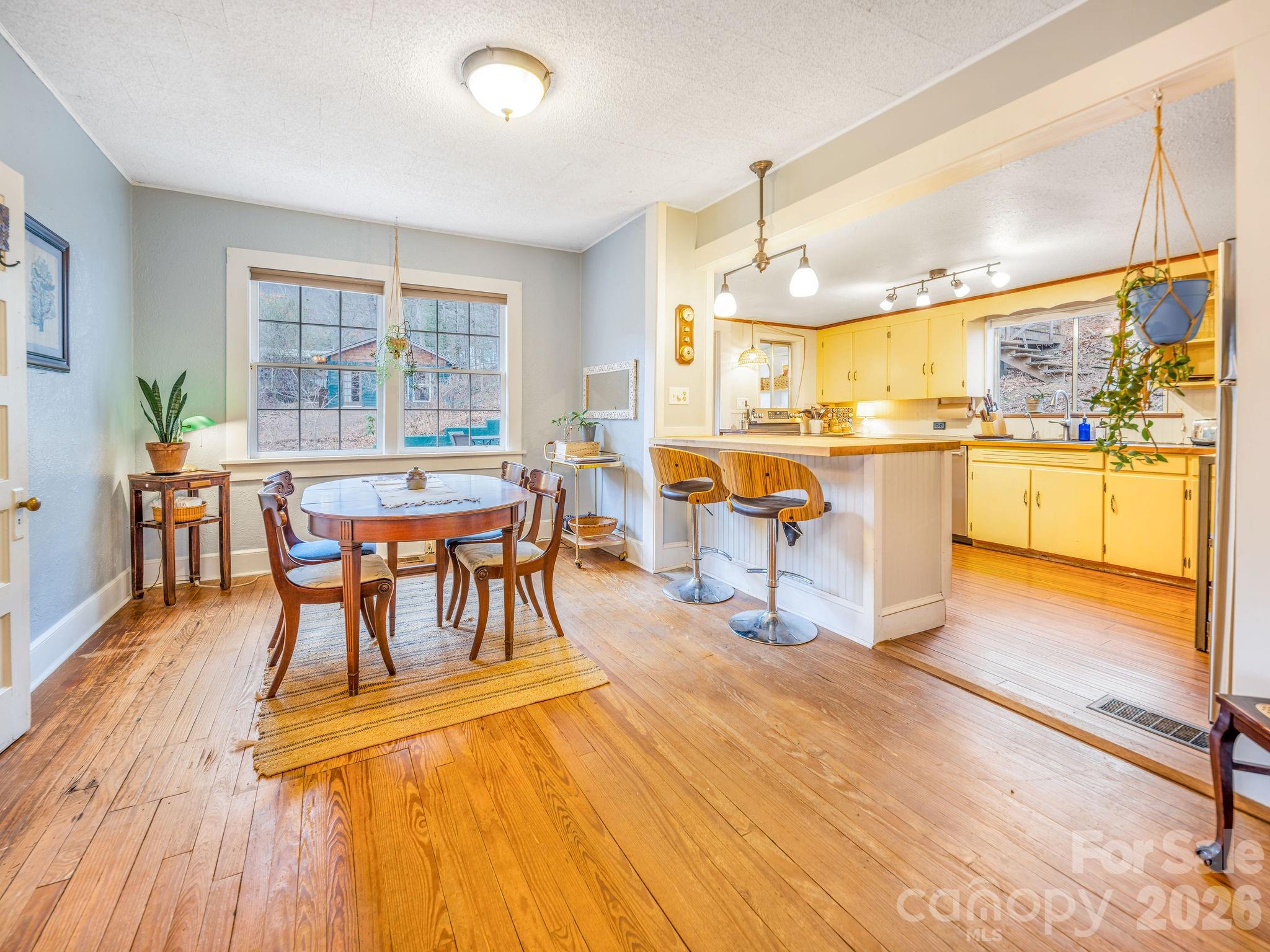 9 Mountain View Road Asheville, NC 28806 - Photo 12 of 48