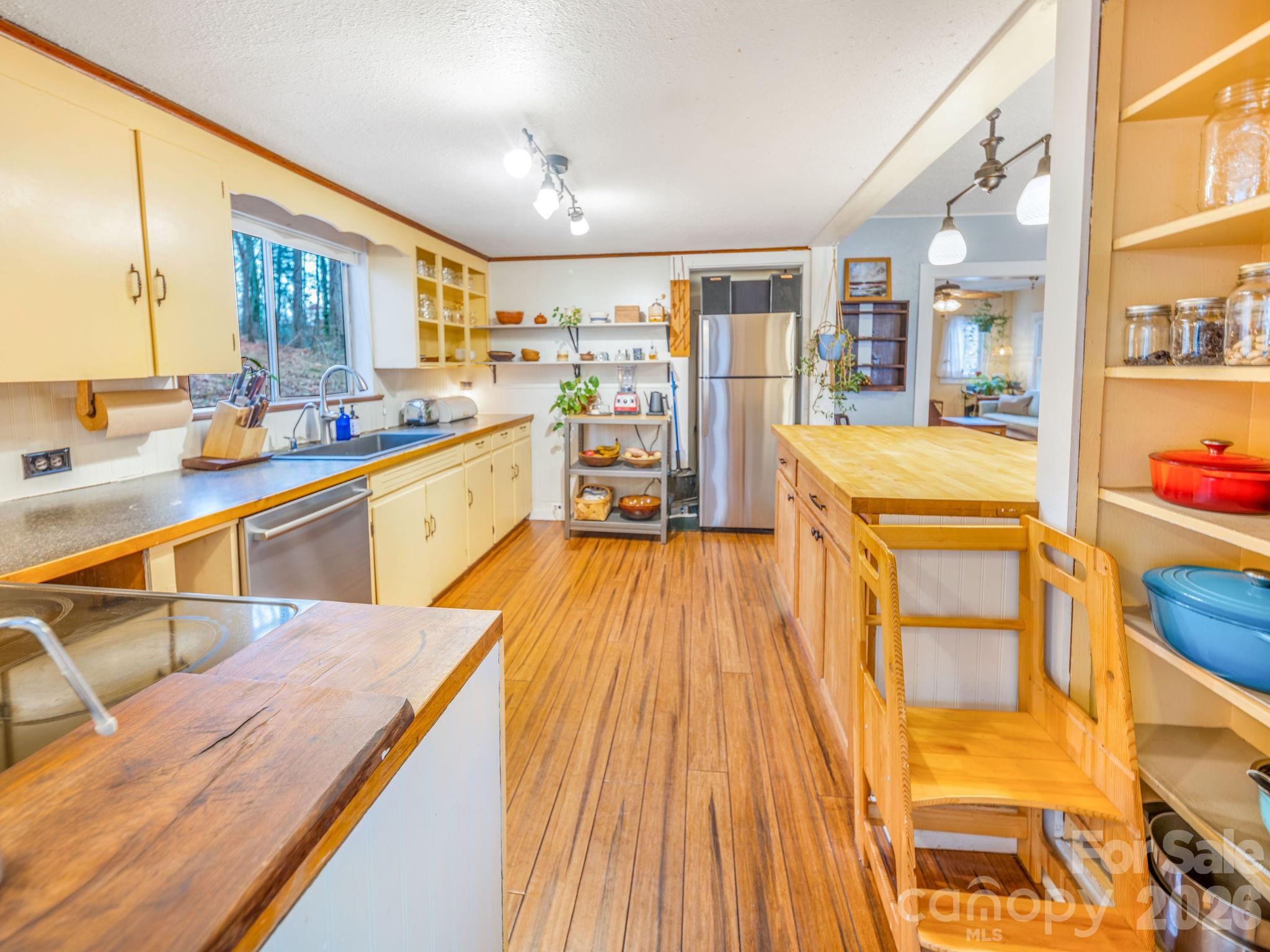 9 Mountain View Road Asheville, NC 28806 - Photo 15 of 48