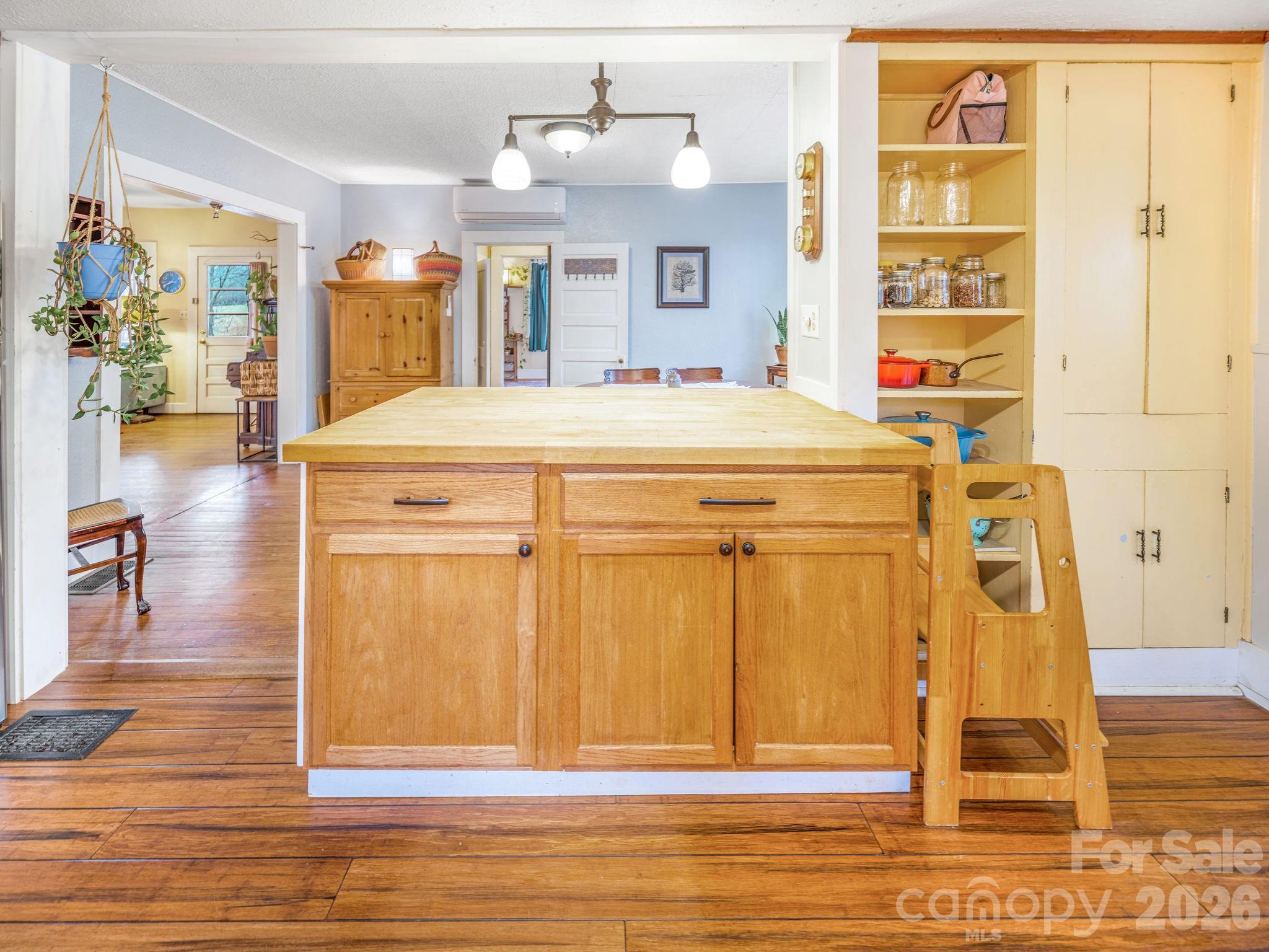 9 Mountain View Road Asheville, NC 28806 - Photo 16 of 48