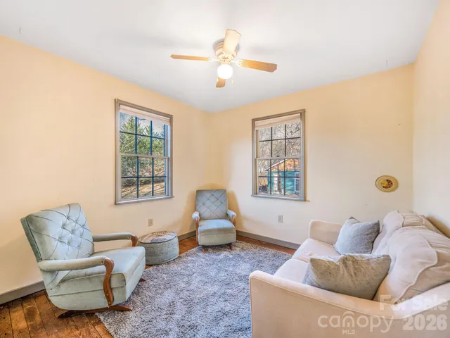 $600,000 | 9 Mountain View Road, Asheville, NC 28806