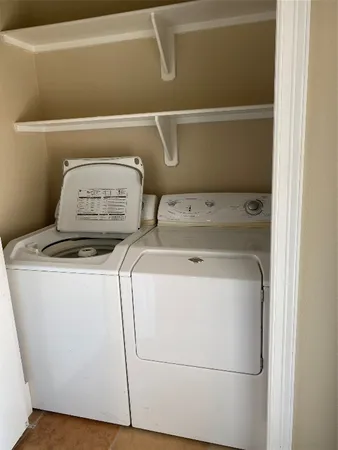 $2,250 | 3015 Caroline Street, Unit D, Houston, TX 77004