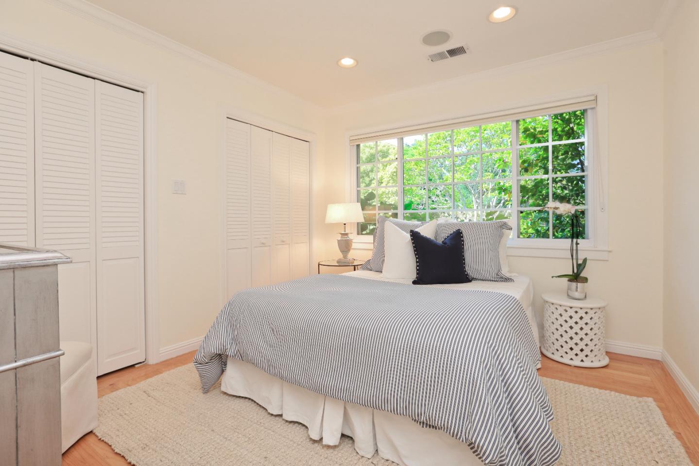 1219 Whitaker Way Menlo Park, CA 94025 - Photo 13 of 19 a bedroom with a bed and window