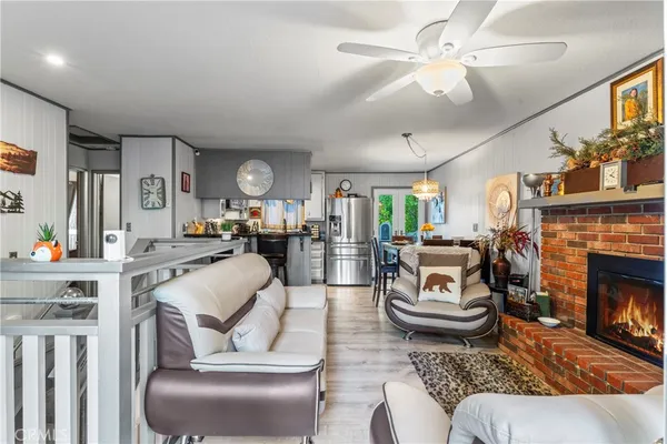 $425,000 | 682 Buckingham Square, Lake Arrowhead, CA 92352