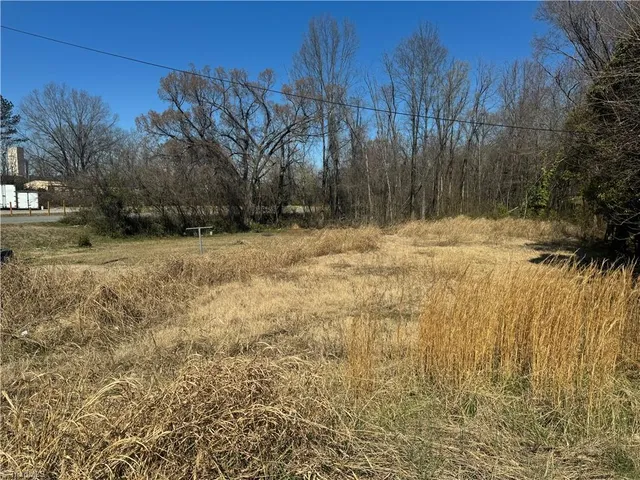 $40,000 | 2611 East Market Street, Greensboro, NC 27405