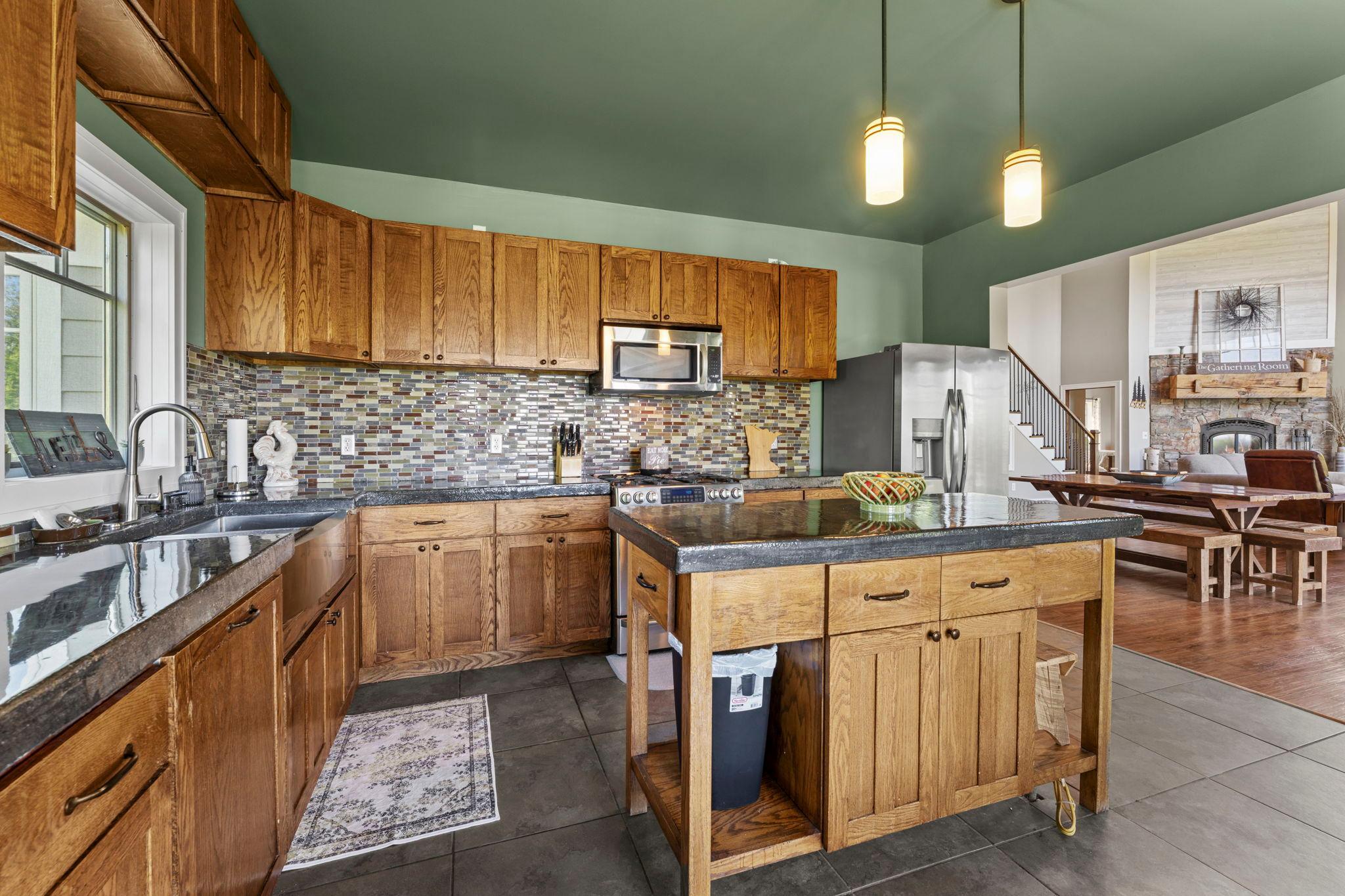 685 Cuttingwood Road Two Harbors, MN 55616 - Photo 31 of 88