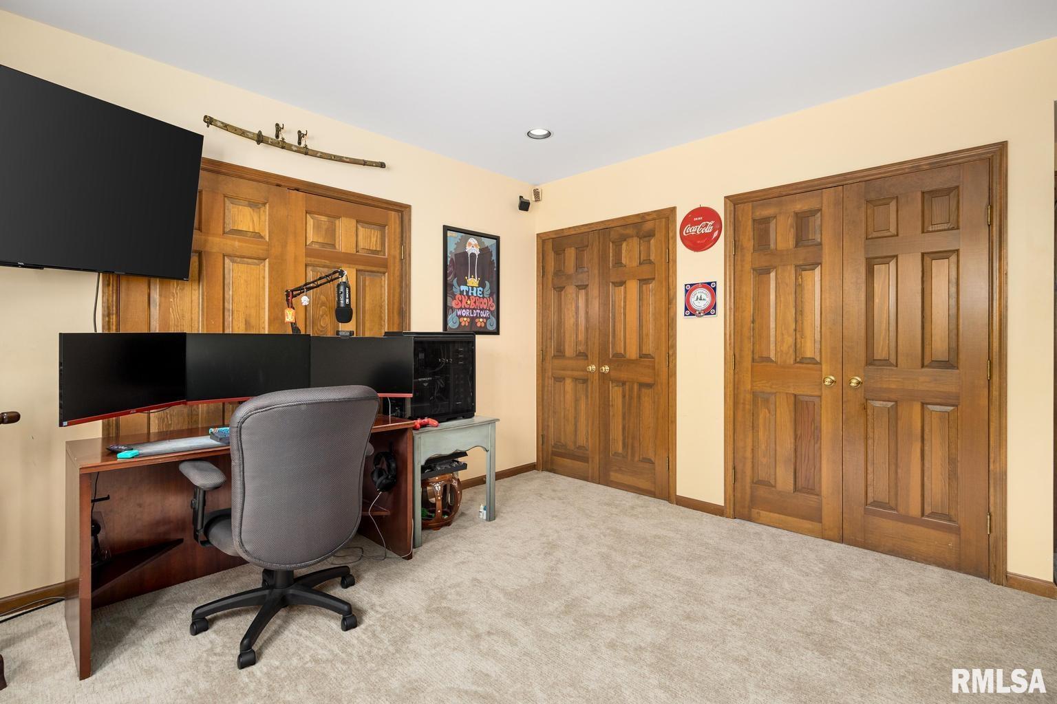 412 West Ravinwoods Road Peoria, IL 61615 - Photo 34 of 42