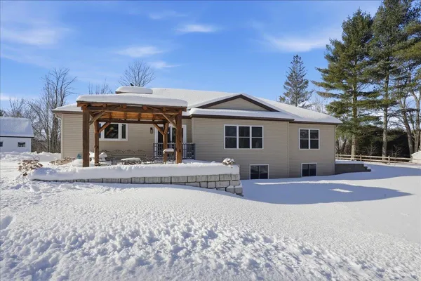 $1,150,000 | 55-57 Lefebvre Lane, Williston, VT 05495