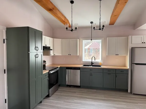 $1,150,000 | 55-57 Lefebvre Lane, Williston, VT 05495