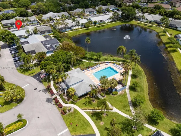 $350,000 | 504 Timberlane Circle, Greenacres, FL 33463
