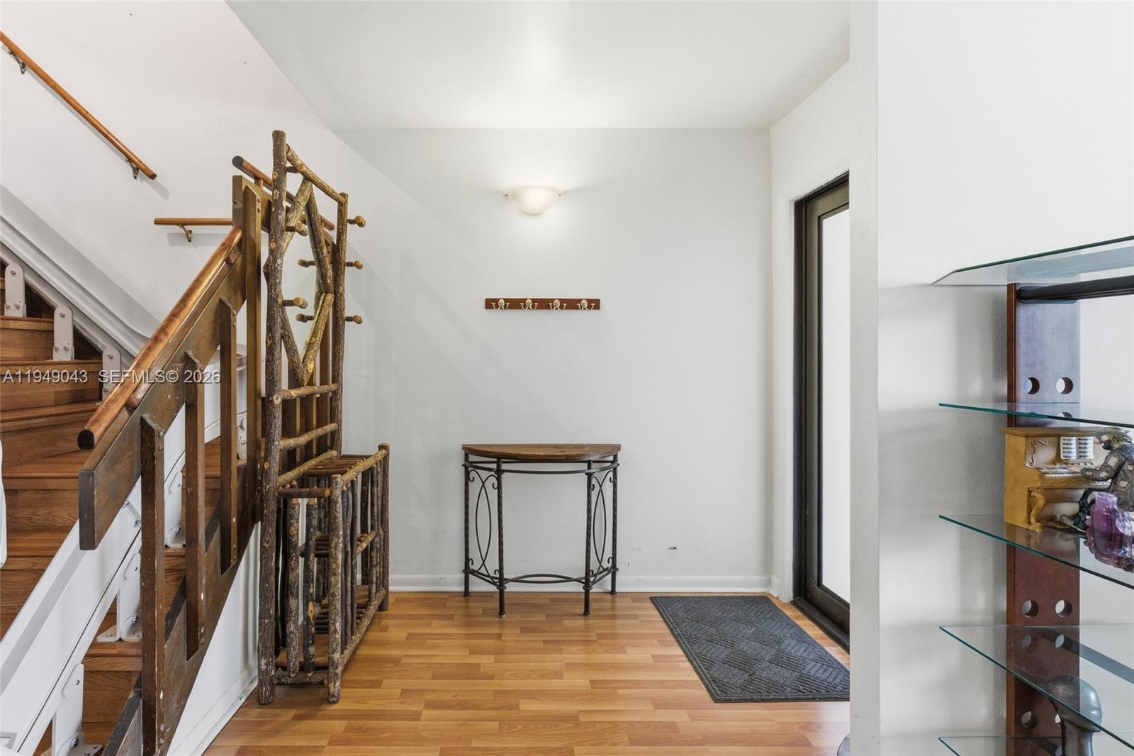 7707 Southwest 105th Place Miami, FL 33173 - Photo 12 of 39