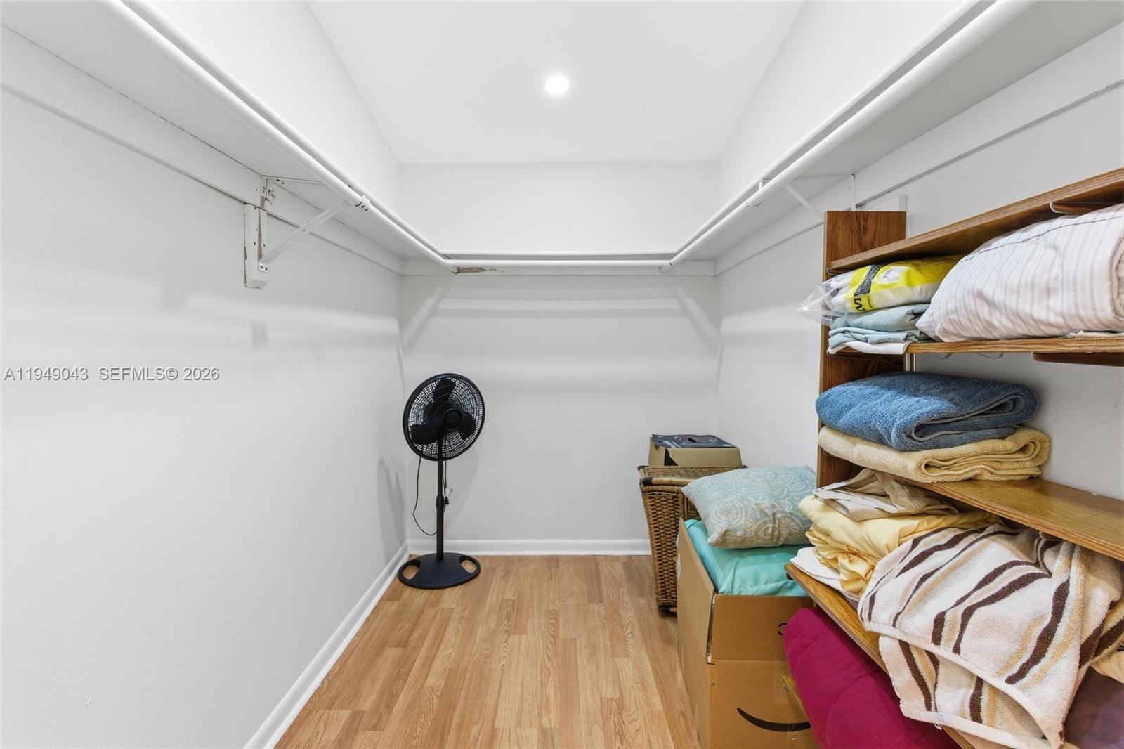 7707 Southwest 105th Place Miami, FL 33173 - Photo 29 of 39