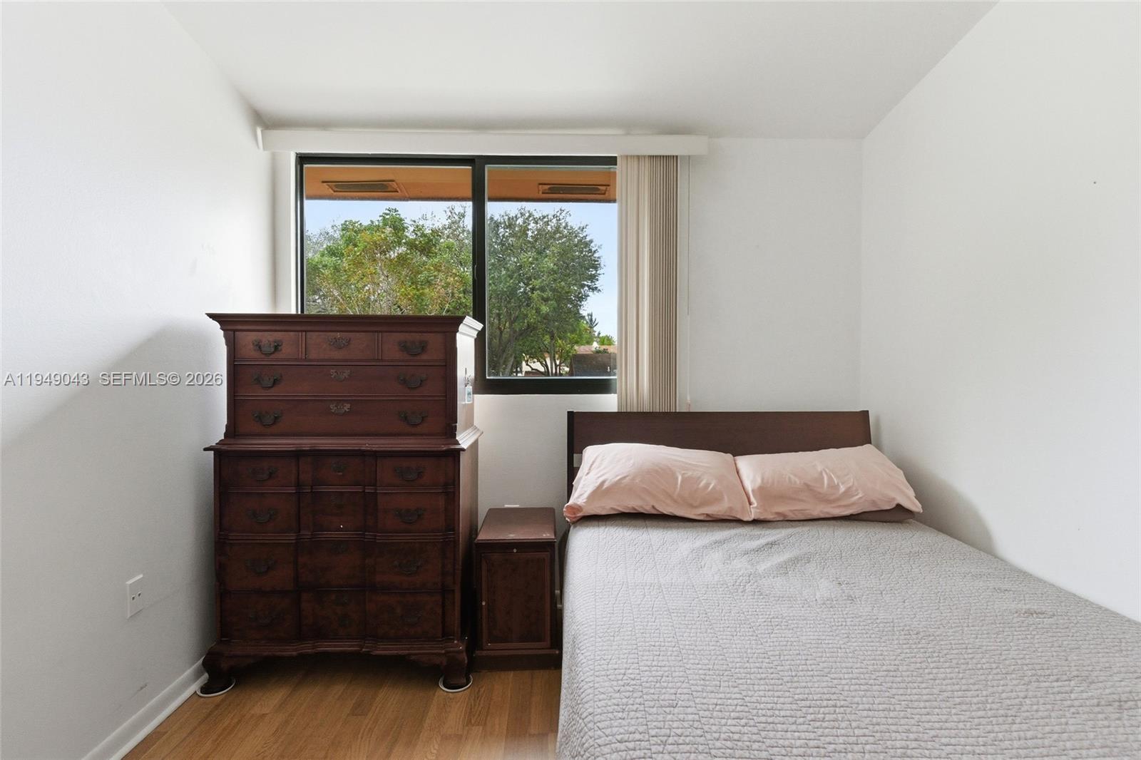 7707 Southwest 105th Place Miami, FL 33173 - Photo 31 of 39