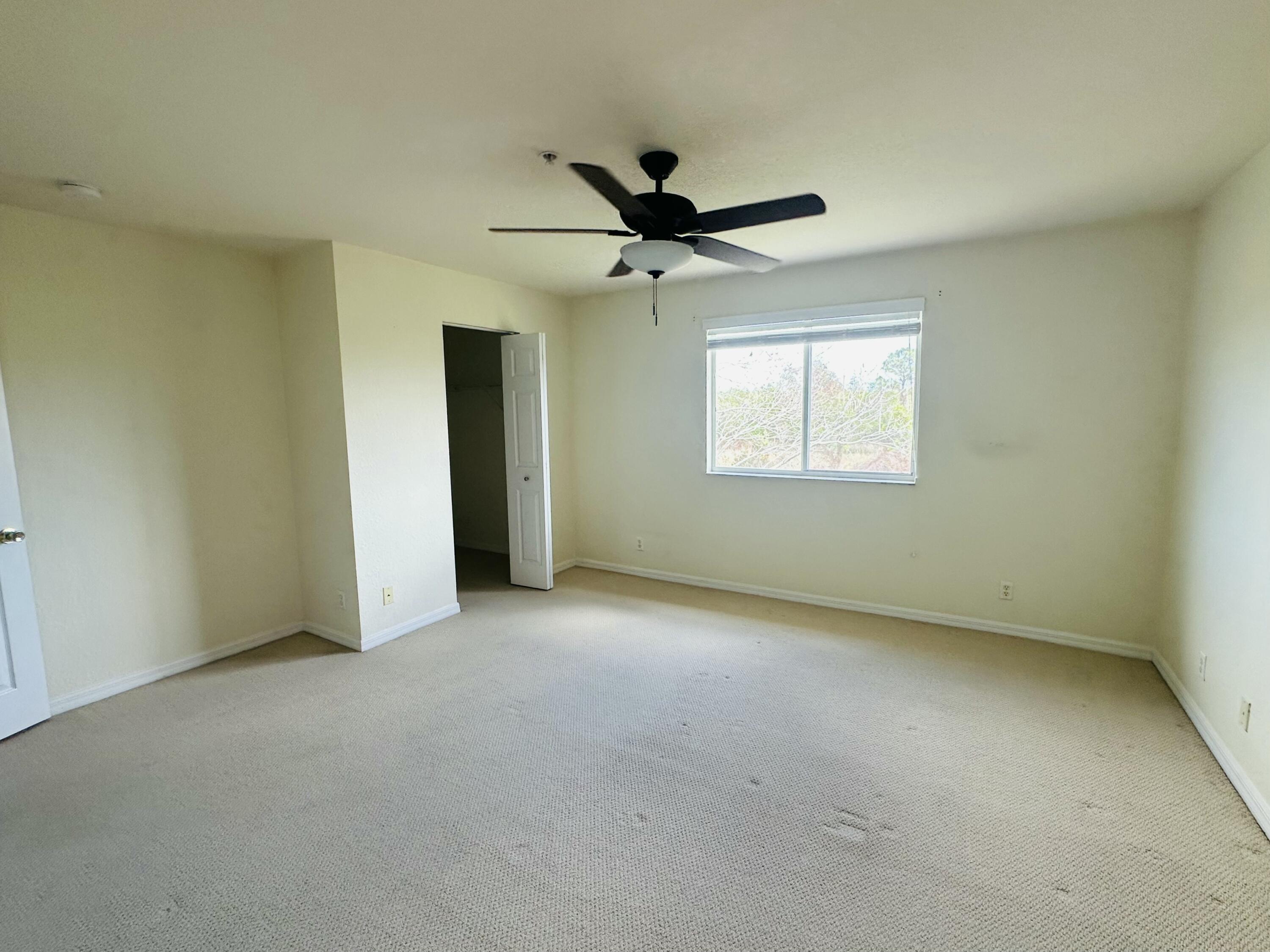 5313 Southeast Jennings Lane Stuart, FL 34997 - Photo 8 of 11 IMG_9067 2