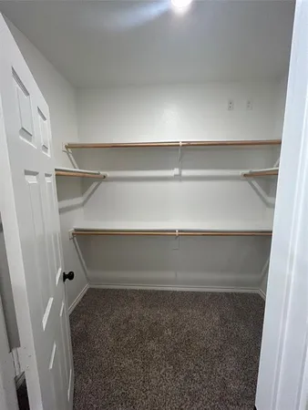 $1,800 | 1138 Alvarado Street, Unit B, Cleburne, TX 76031