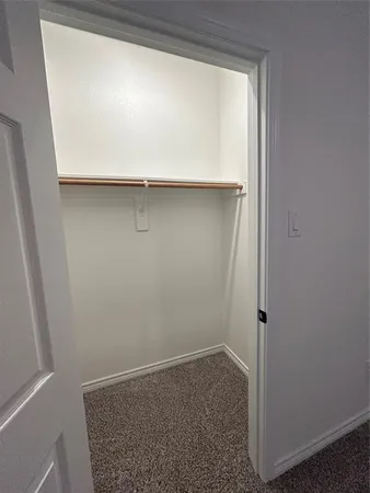 $1,800 | 1138 Alvarado Street, Unit B, Cleburne, TX 76031