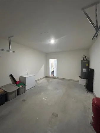 $1,800 | 1138 Alvarado Street, Unit B, Cleburne, TX 76031