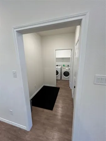 $1,800 | 1138 Alvarado Street, Unit B, Cleburne, TX 76031