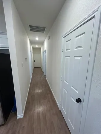 $1,800 | 1138 Alvarado Street, Unit B, Cleburne, TX 76031