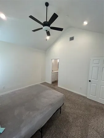 $1,800 | 1138 Alvarado Street, Unit B, Cleburne, TX 76031